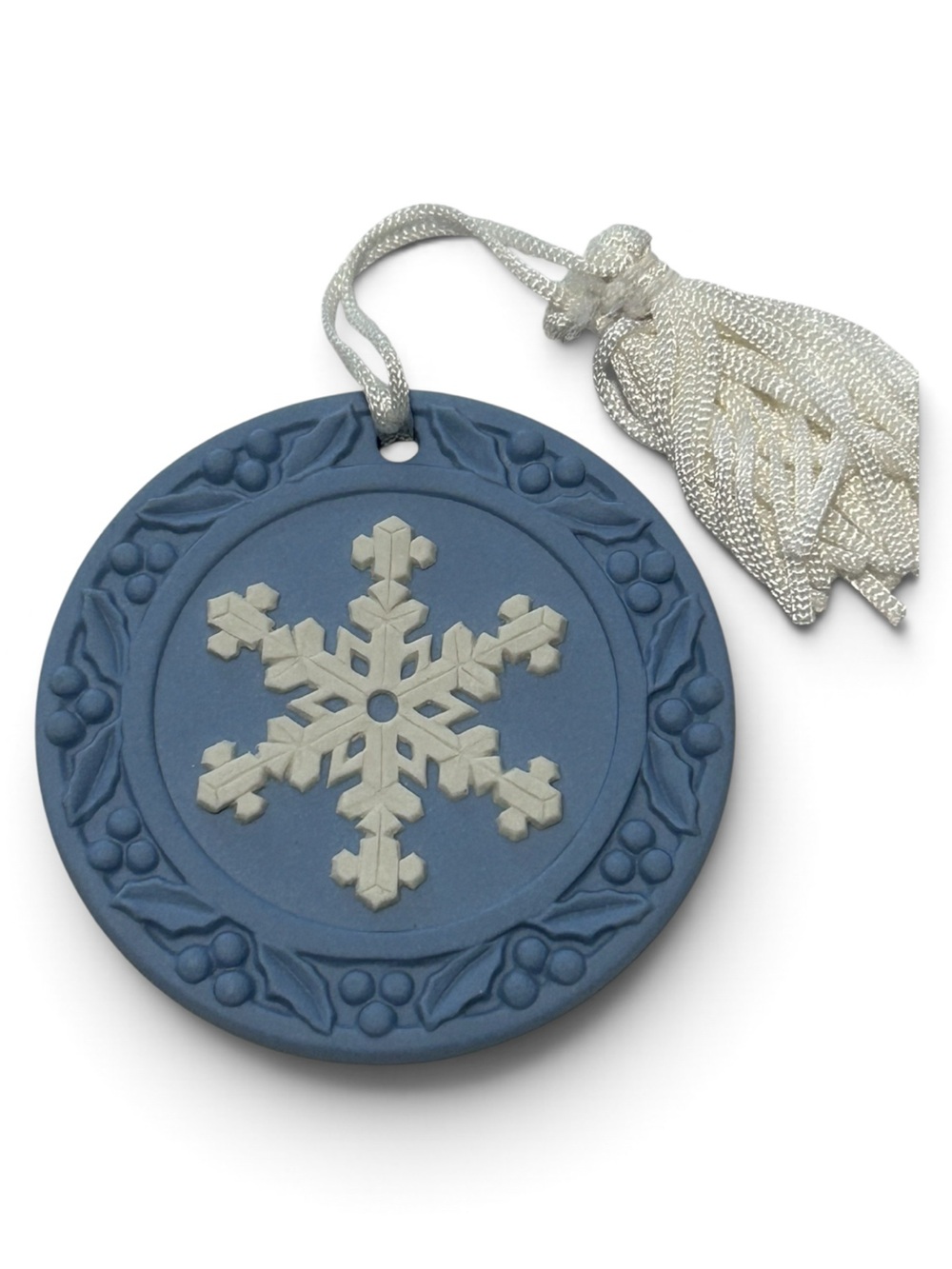 Wedgewood Vintage Blue & White Snowflake Ornament 2001